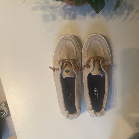 Sperry Cream Boat Shoes with Tan Laces - Picture 2 of 5